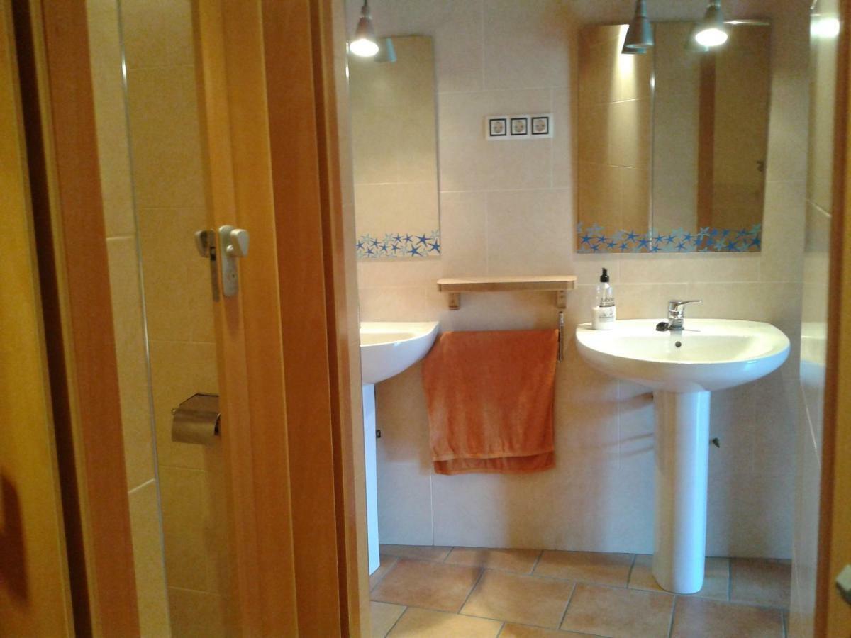 Refugi Casa Canelo Rodes Екстериор снимка